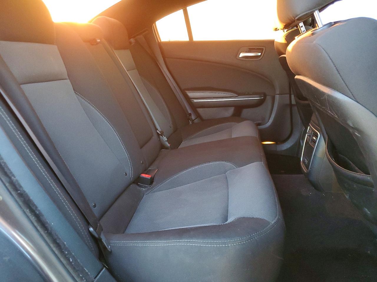 2017 DODGE CHARGER SE photo 19