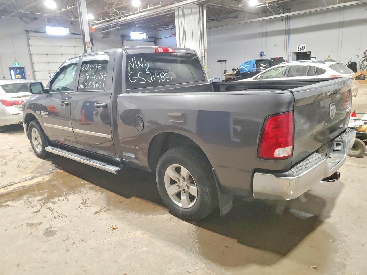 2016 RAM 1500 ST photo 3