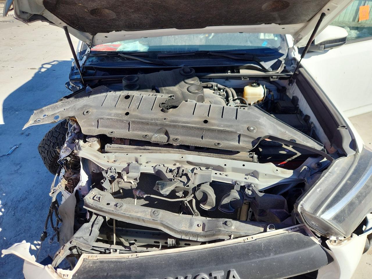 2022 TOYOTA 4RUNNER SR5 PREMIUM photo 45