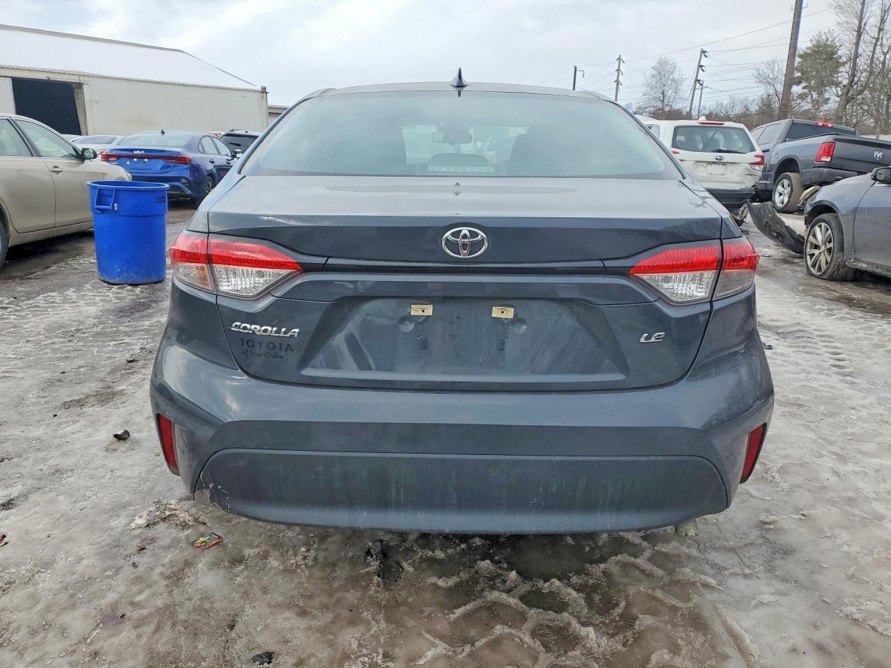 2023 TOYOTA COROLLA LE photo 6