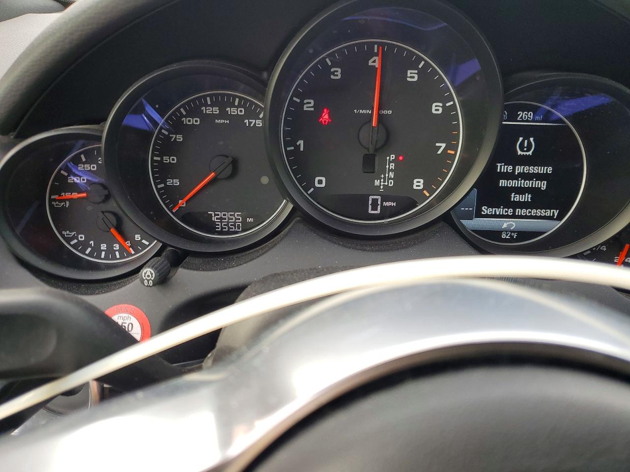 2016 PORSCHE CAYENNE photo 17