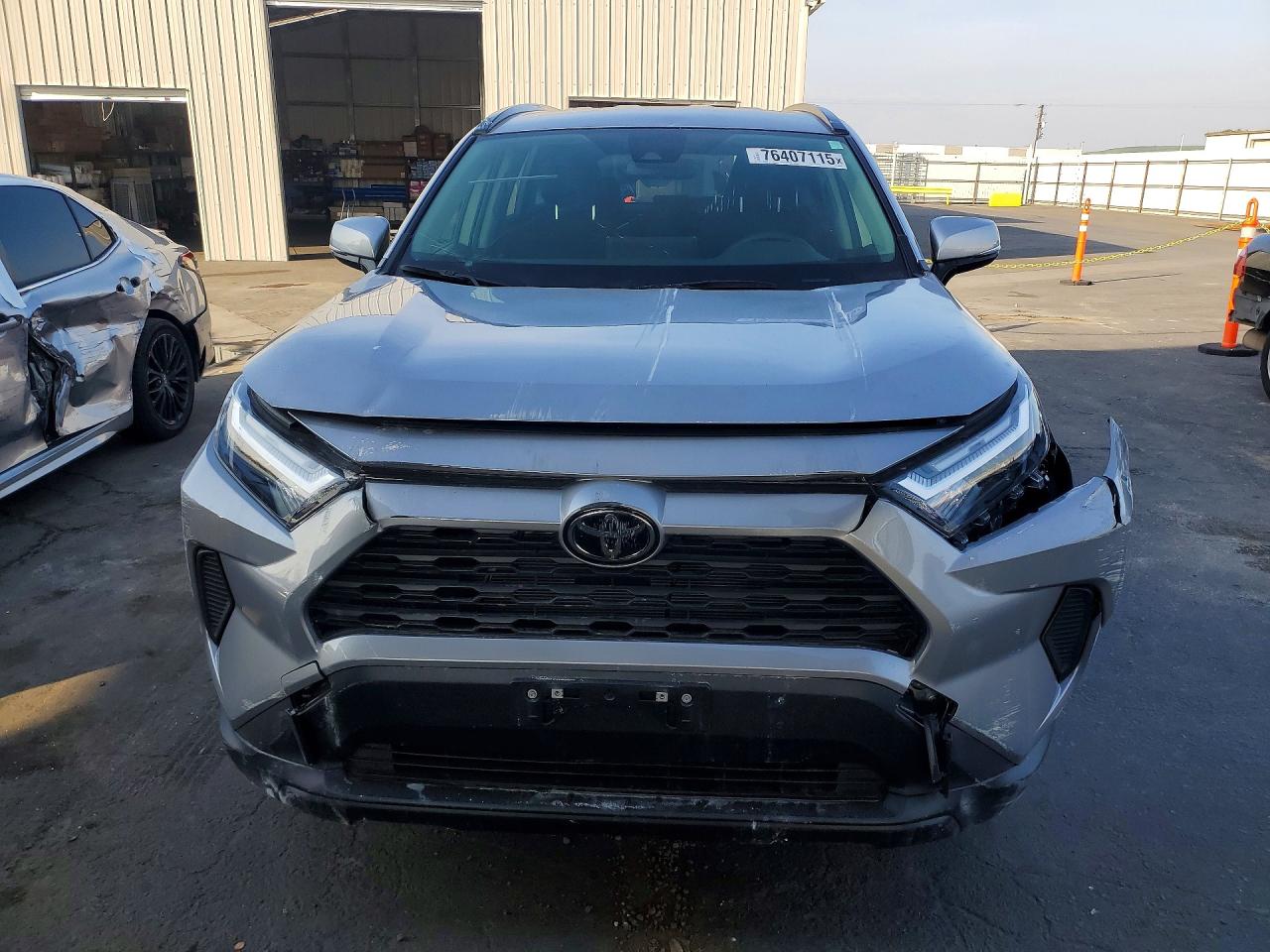 2025 TOYOTA RAV4 LE photo 9