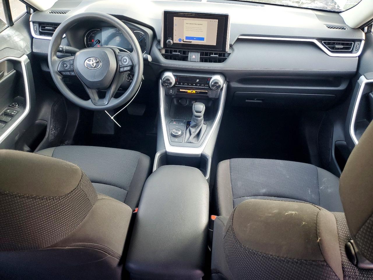 2025 TOYOTA RAV4 LE photo 15