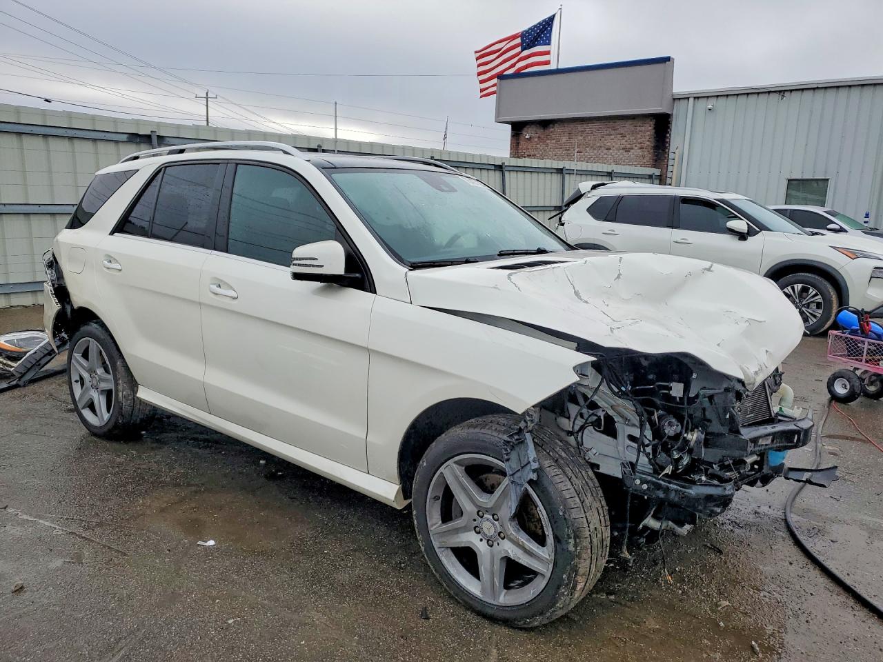 2015 MERCEDES-BENZ ML 400 4MATIC photo 7