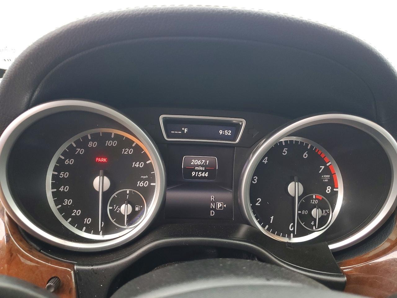 2015 MERCEDES-BENZ ML 400 4MATIC photo 17