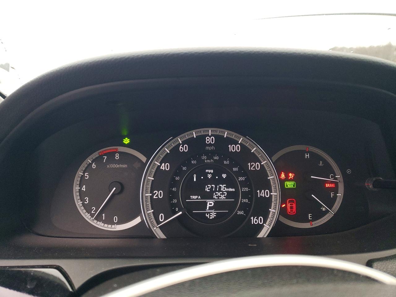 2016 HONDA ACCORD LX photo 9