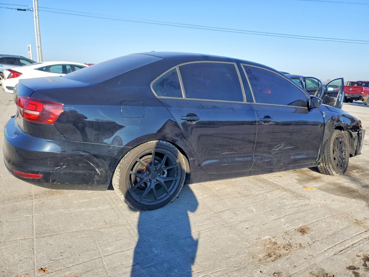 2016 VOLKSWAGEN JETTA S photo 5