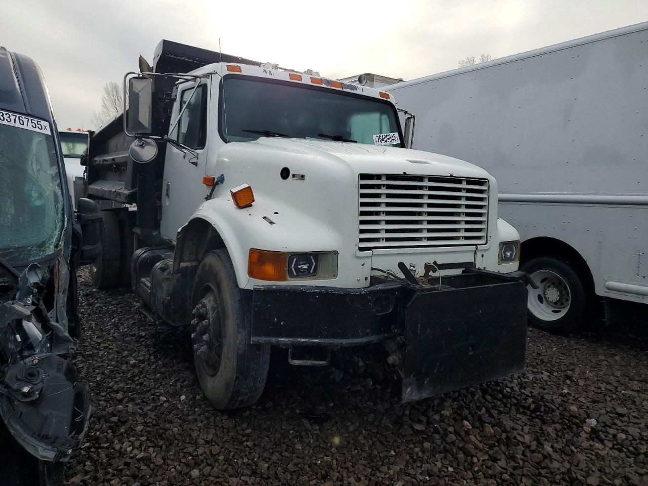 2000 INTERNATIONAL 4000