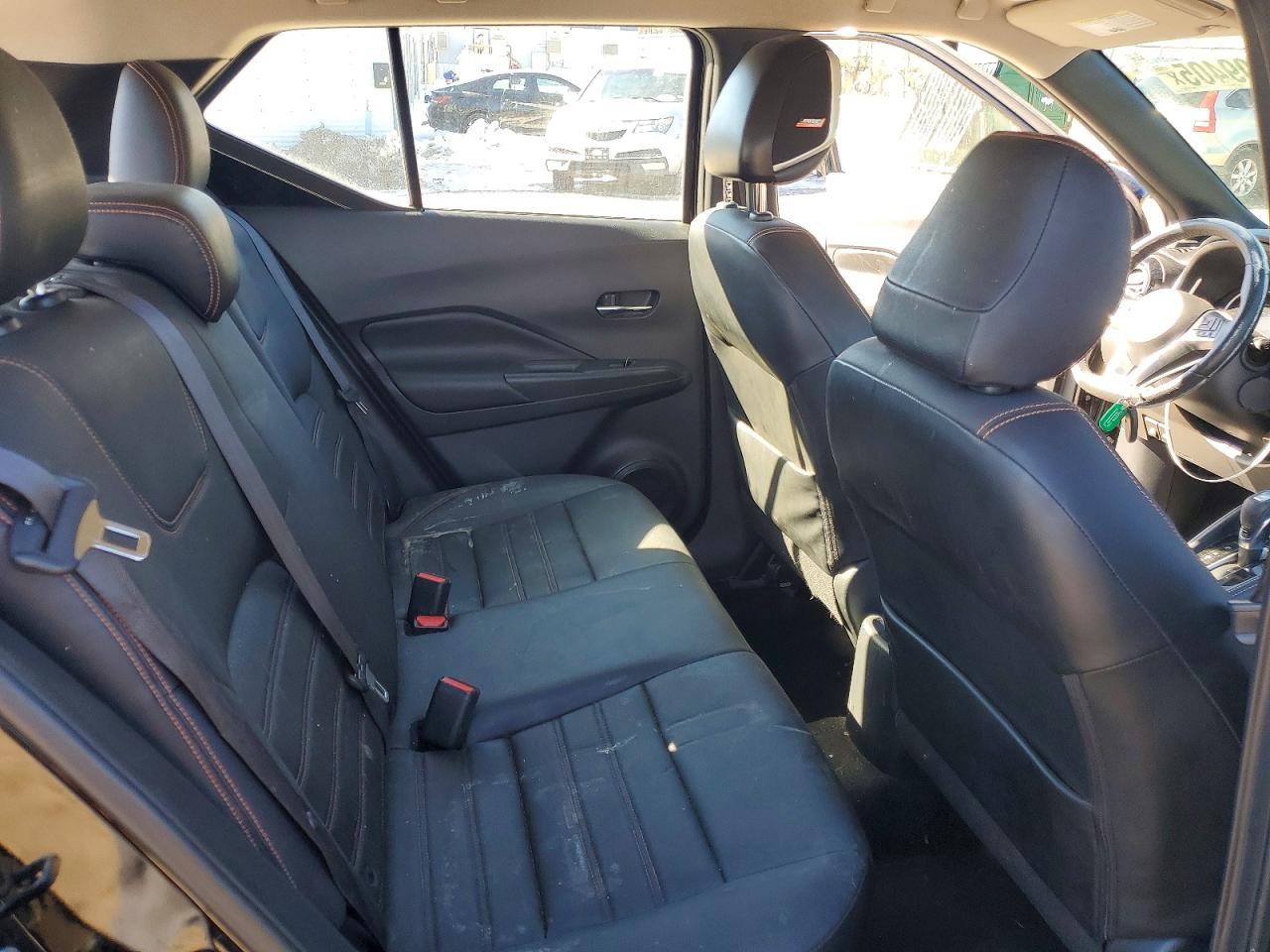 2019 NISSAN KICKS S photo 11