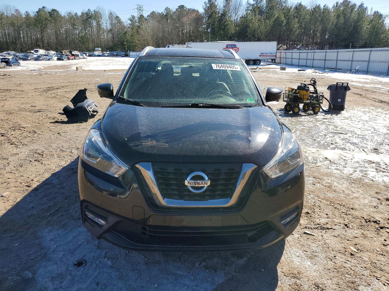 2019 NISSAN KICKS S photo 5