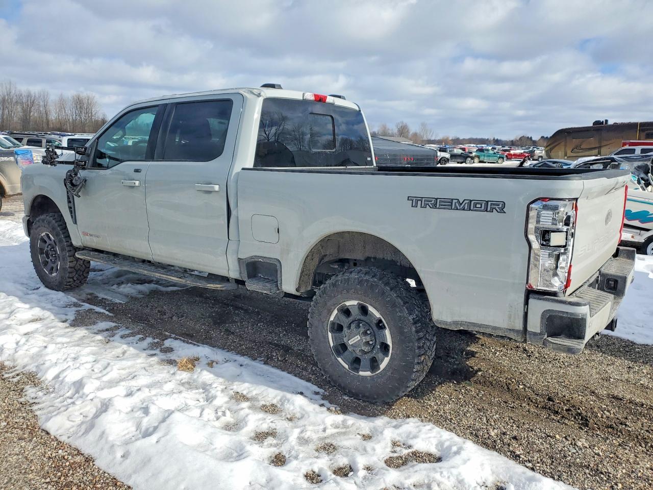 2025 FORD F350 SUPER DUTY photo 3