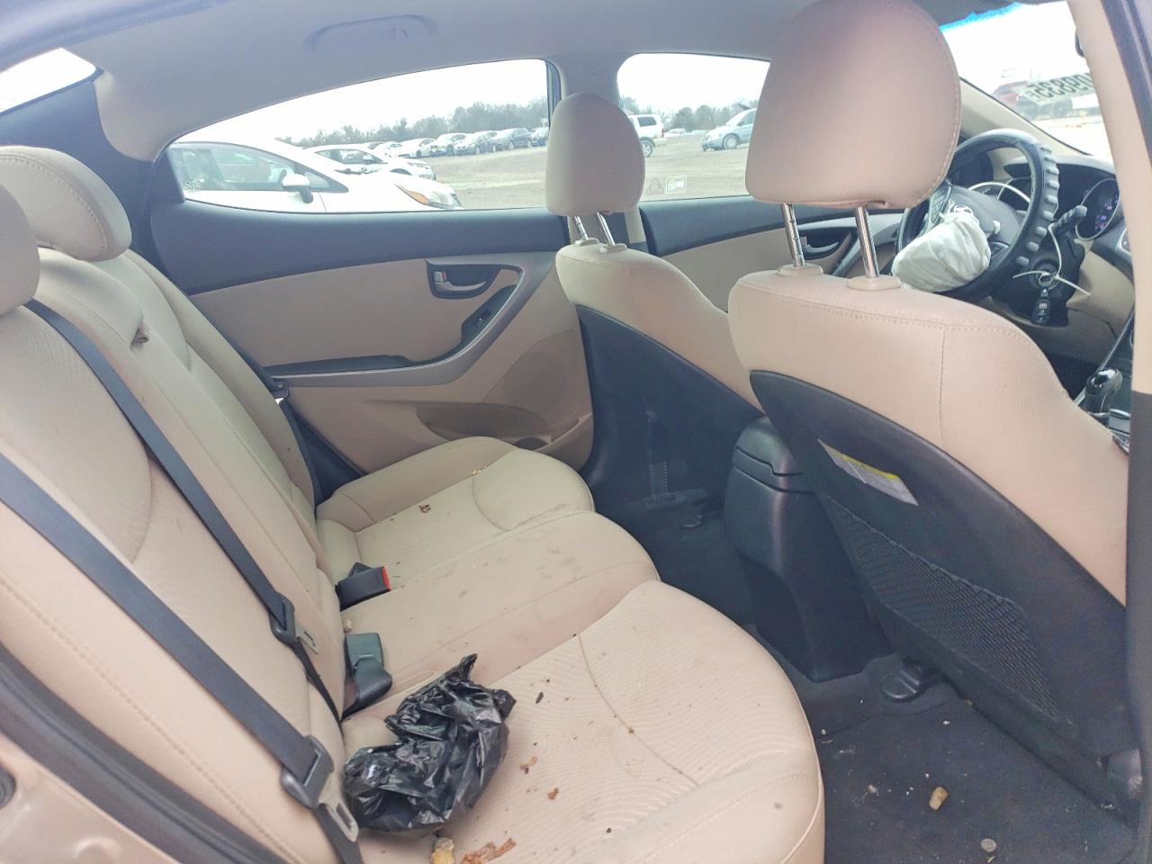 2016 HYUNDAI ELANTRA SE photo 28