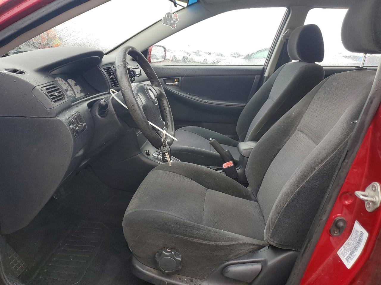 2004 TOYOTA COROLLA photo 7