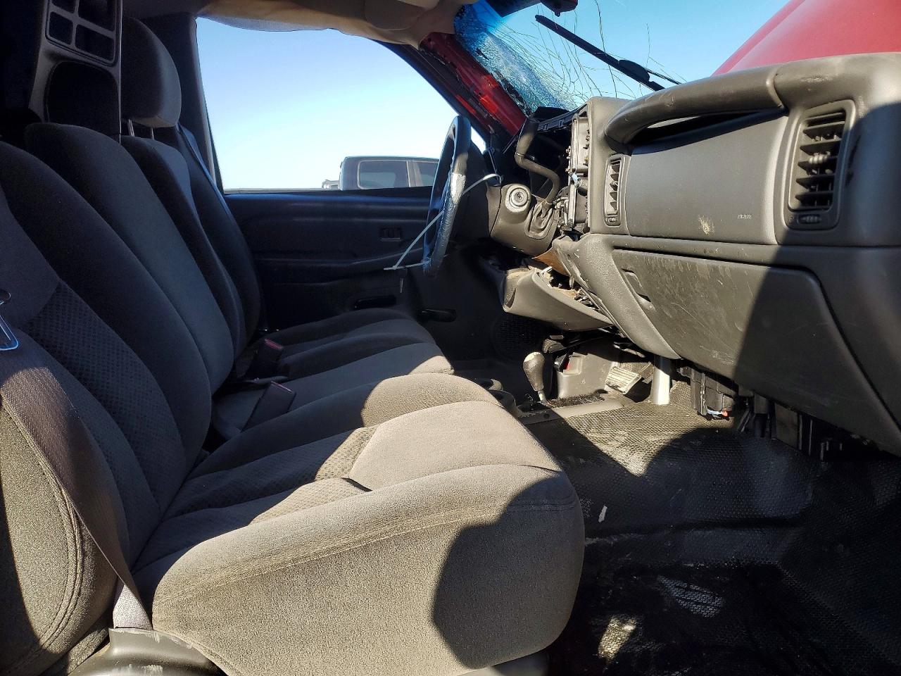 2005 CHEVROLET SILVERADO K1500 photo 13