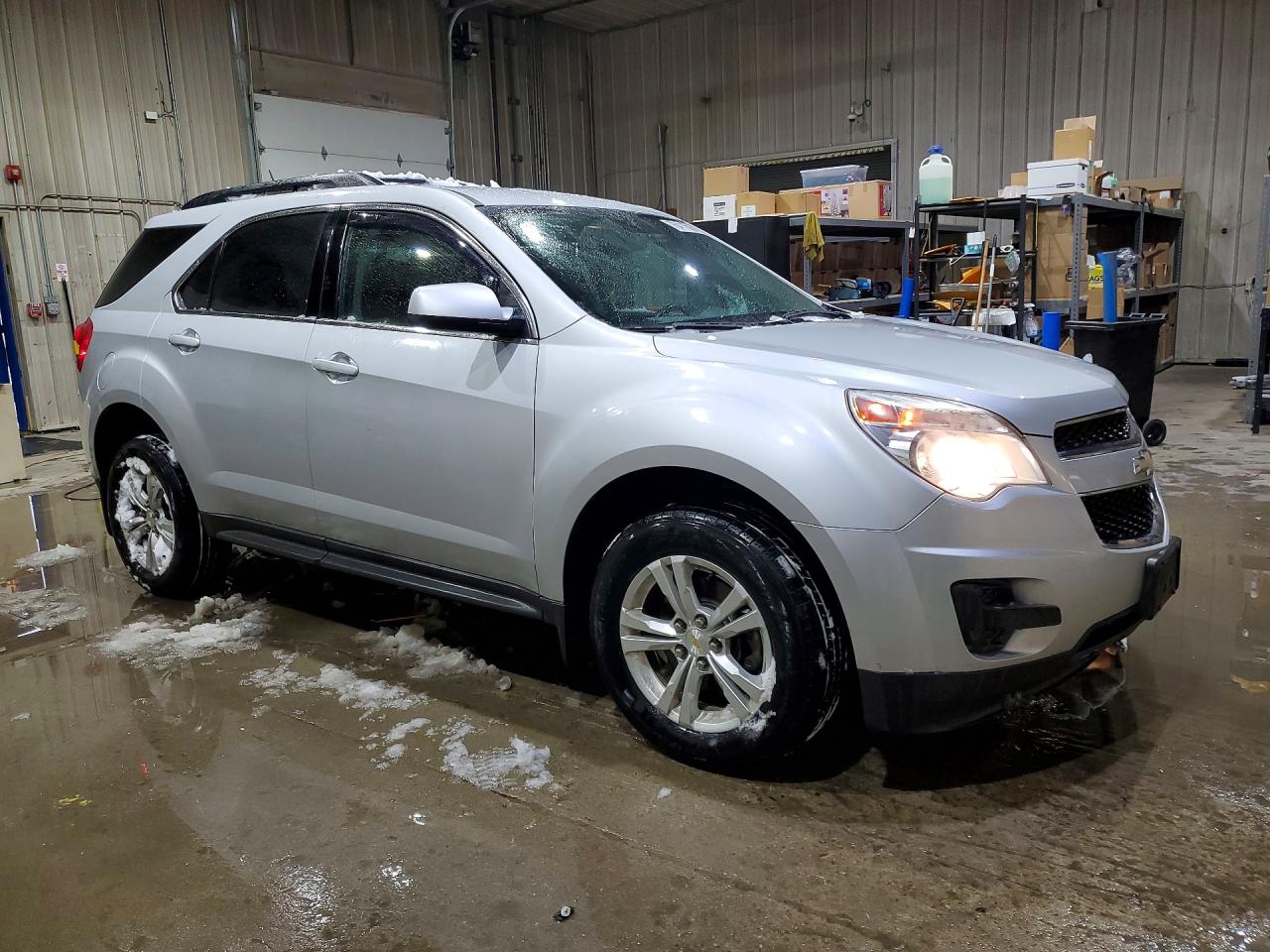 2015 CHEVROLET EQUINOX LT photo 4