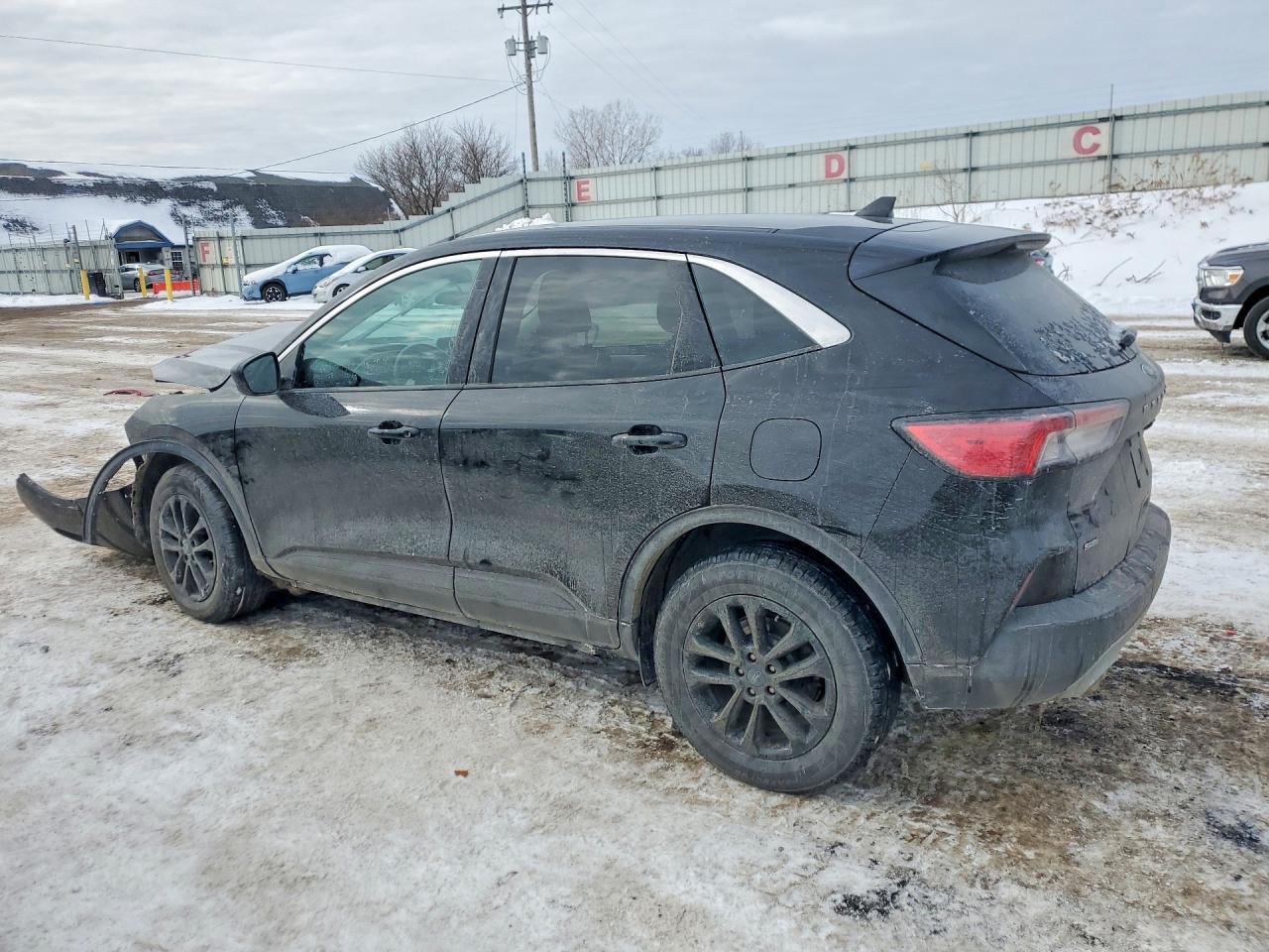 2022 FORD ESCAPE SE photo 2