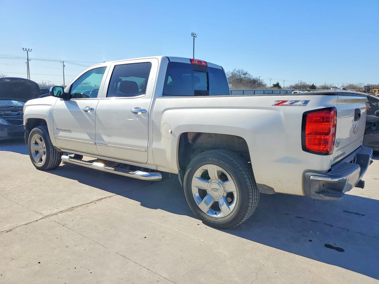 2015 CHEVROLET SILVERADO K1500 LTZ photo 4