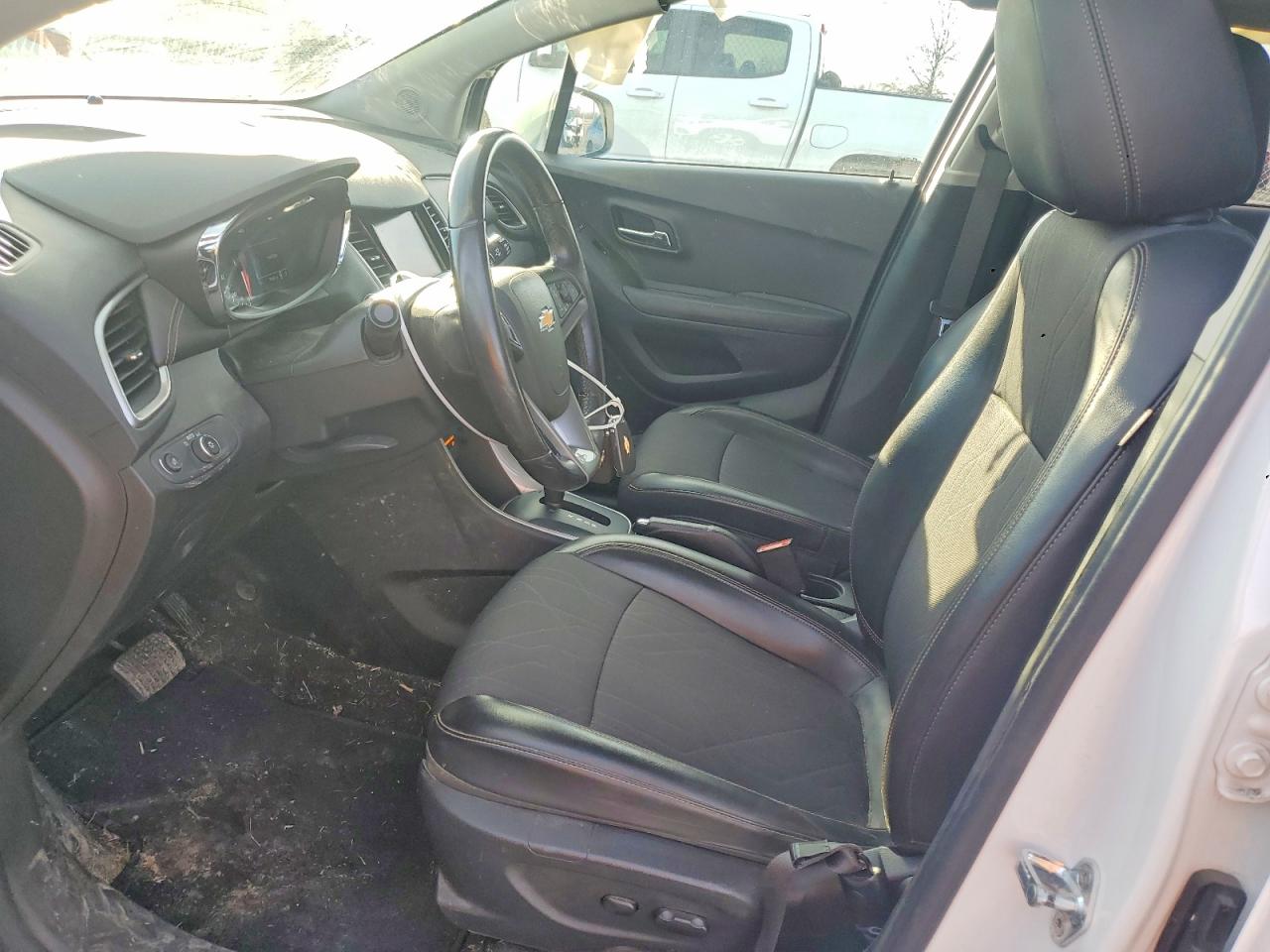 2020 CHEVROLET TRAX 1LT photo 13