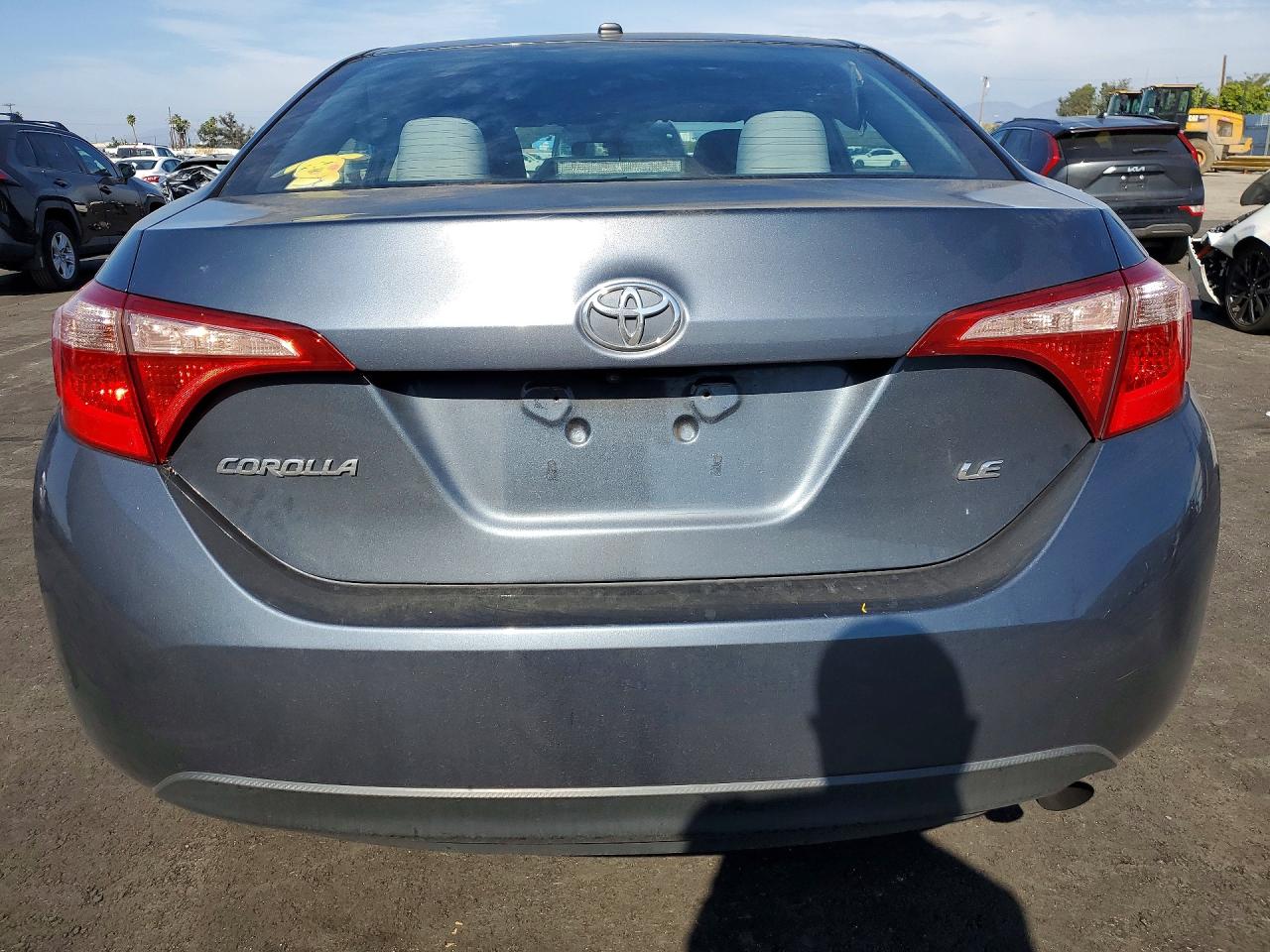 2017 TOYOTA COROLLA L photo 16
