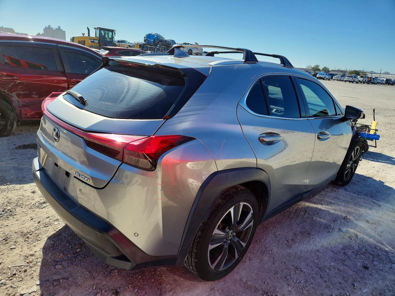 2021 LEXUS UX 200 photo 3