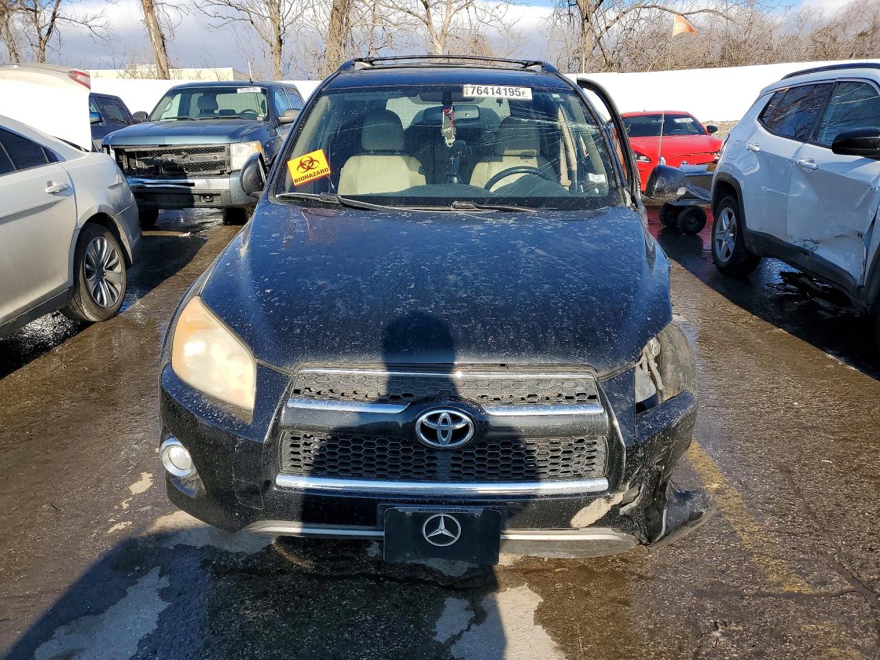 2011 TOYOTA RAV4 LIMITED photo 9