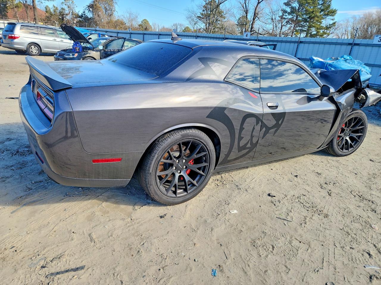 2016 DODGE CHALLENGER SRT HELLCAT photo 3
