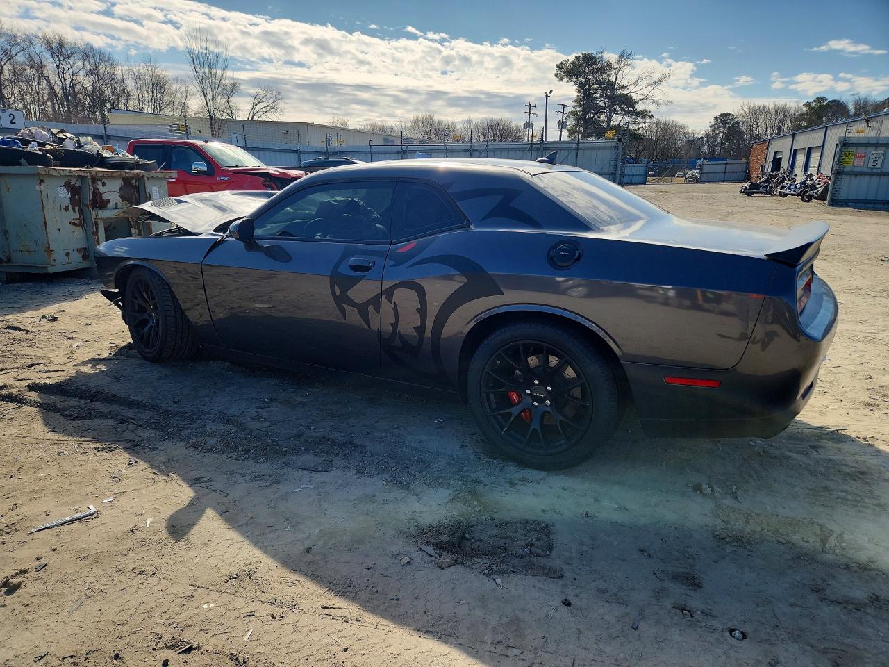 2016 DODGE CHALLENGER SRT HELLCAT photo 2