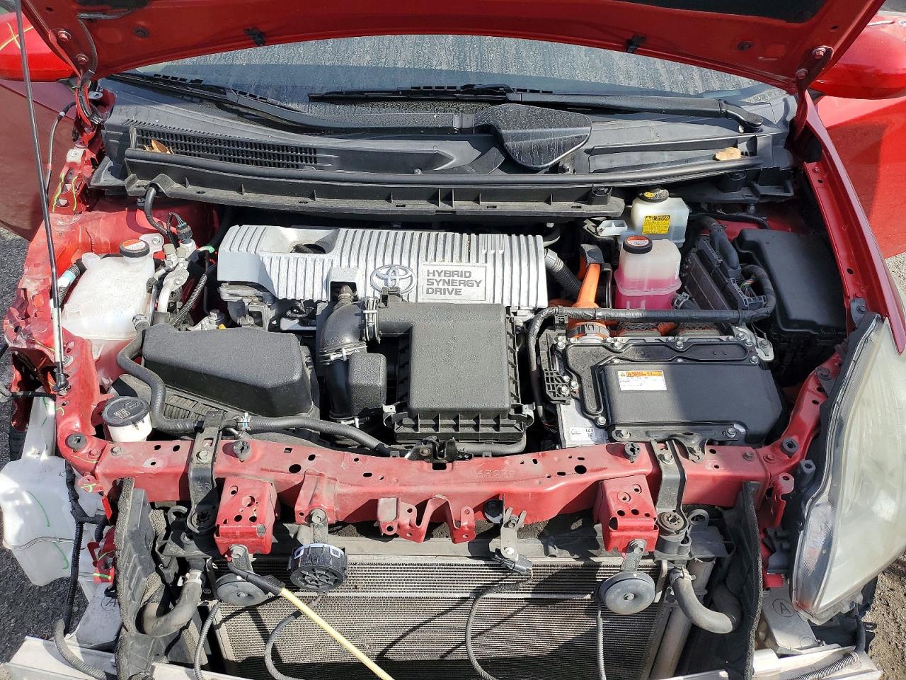 2015 TOYOTA PRIUS photo 11