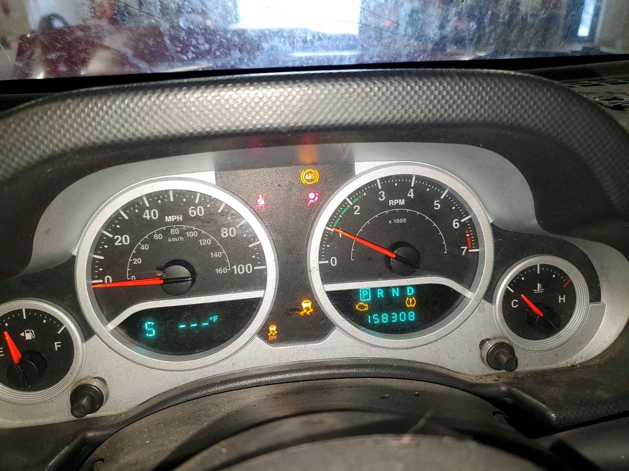 2009 JEEP WRANGLER UNLIMITED SAHARA photo 9