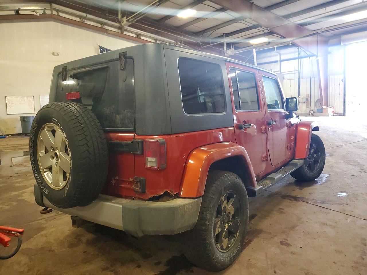 2009 JEEP WRANGLER UNLIMITED SAHARA photo 3