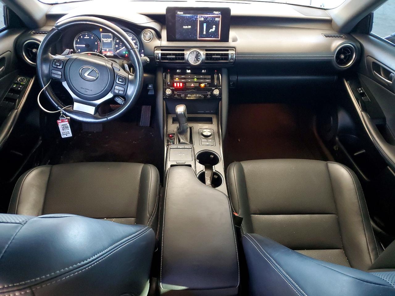 2021 LEXUS IS 300 photo 8
