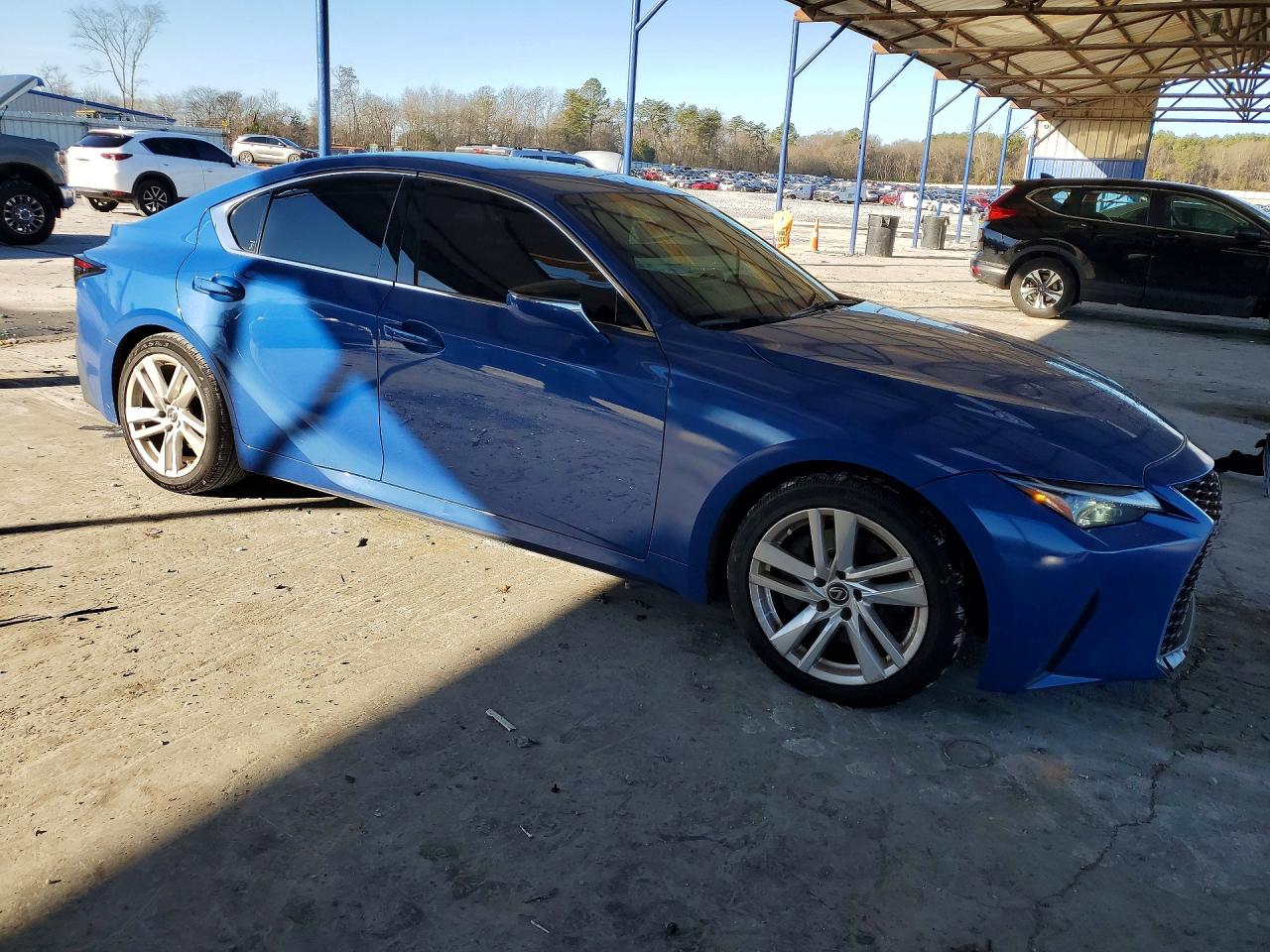 2021 LEXUS IS 300 photo 4