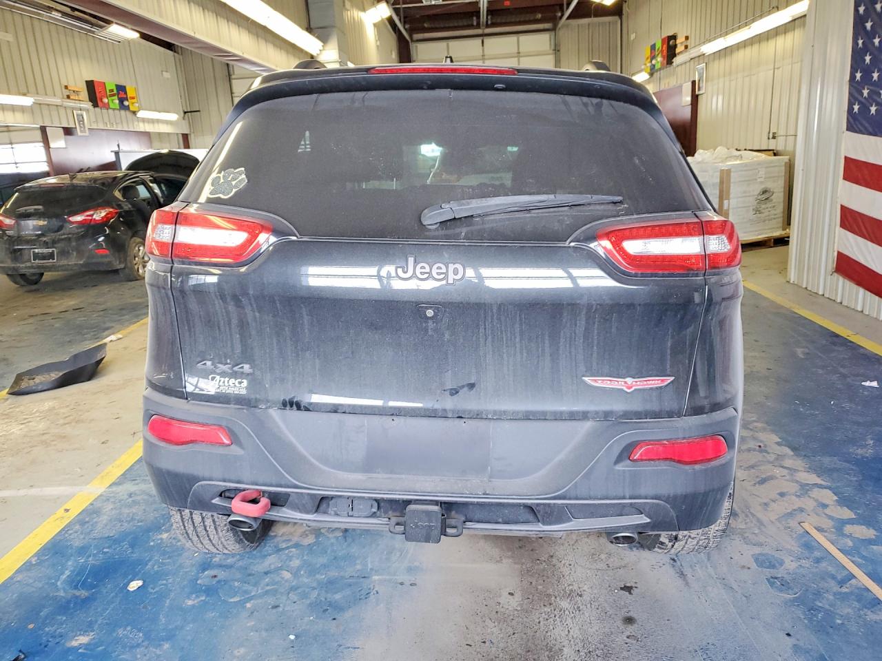 2015 JEEP CHEROKEE TRAILHAWK photo 11