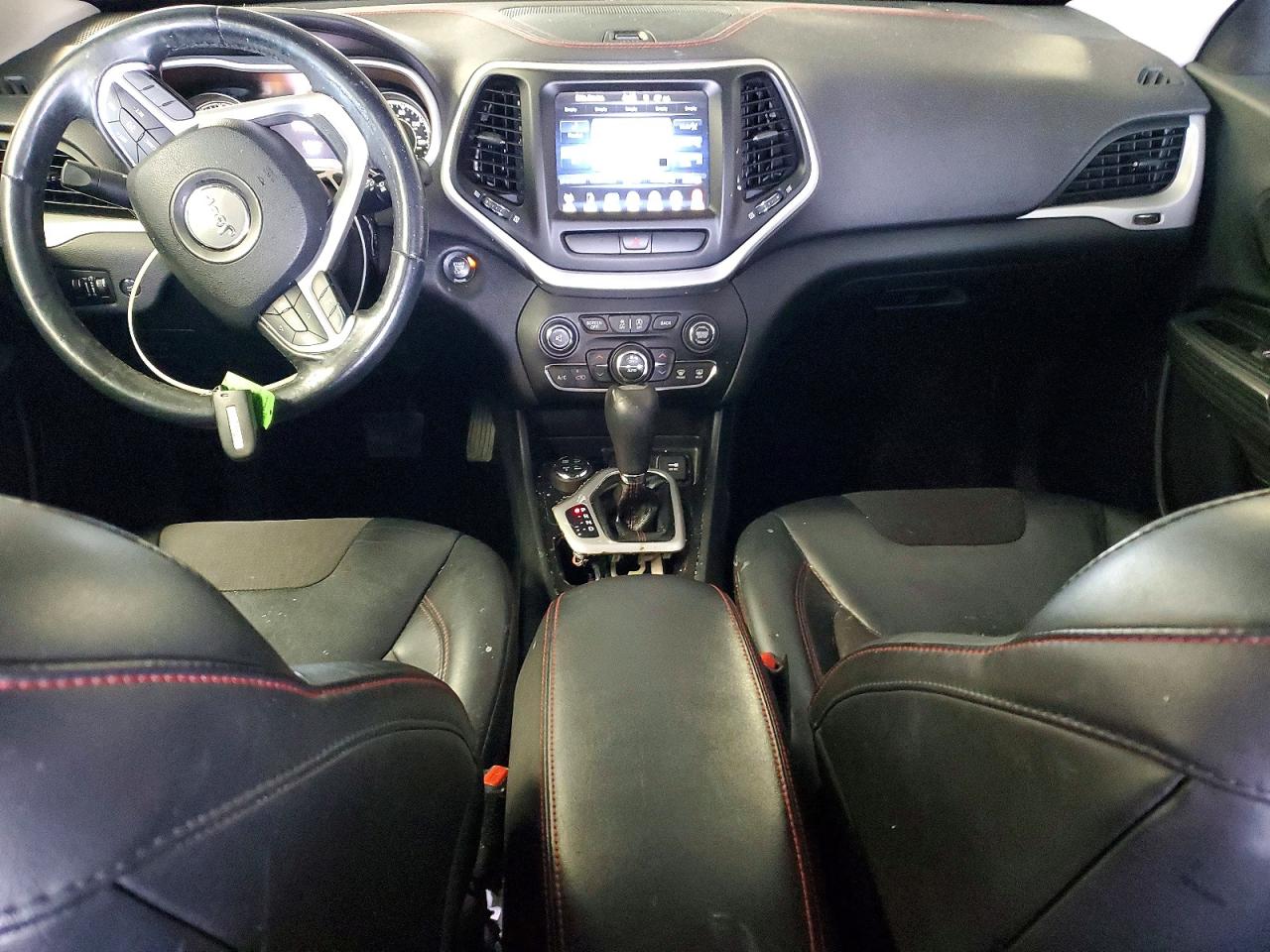 2015 JEEP CHEROKEE TRAILHAWK photo 15