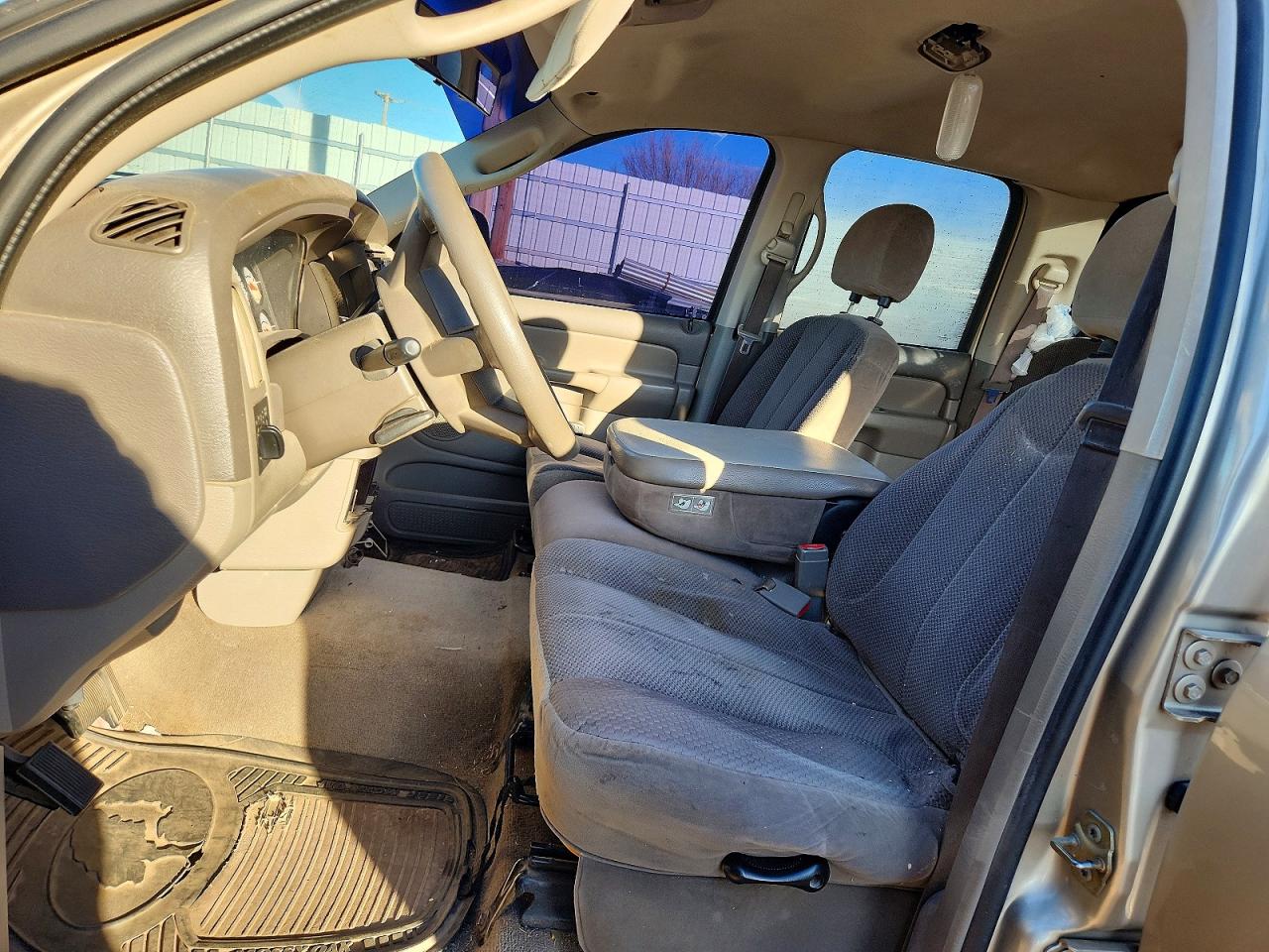 2004 DODGE RAM 1500 ST photo 7