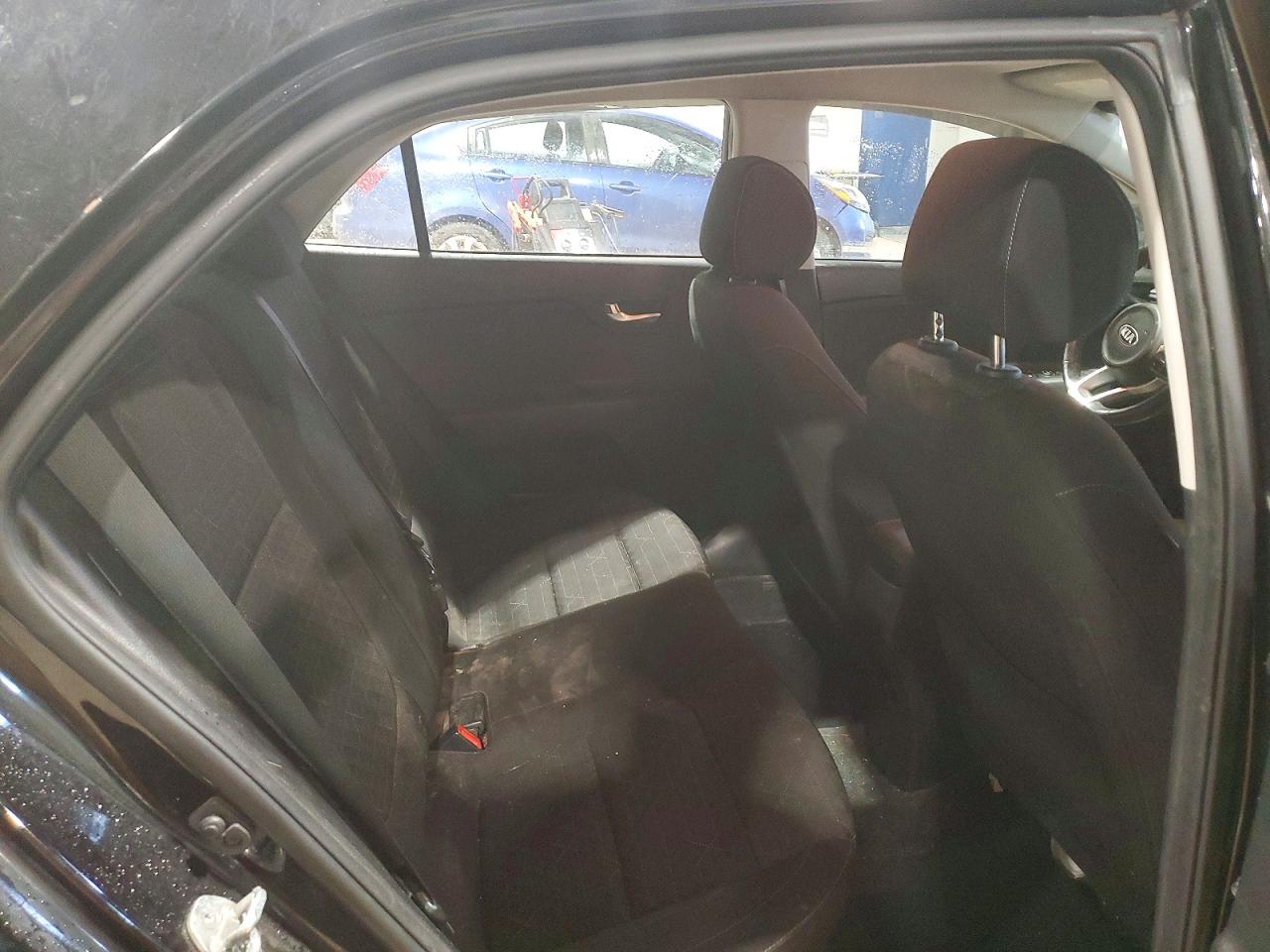 2018 KIA RIO LX photo 10