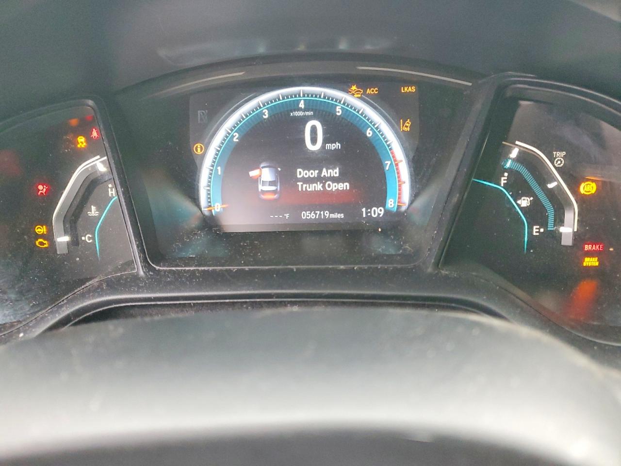 2020 HONDA CIVIC LX photo 9