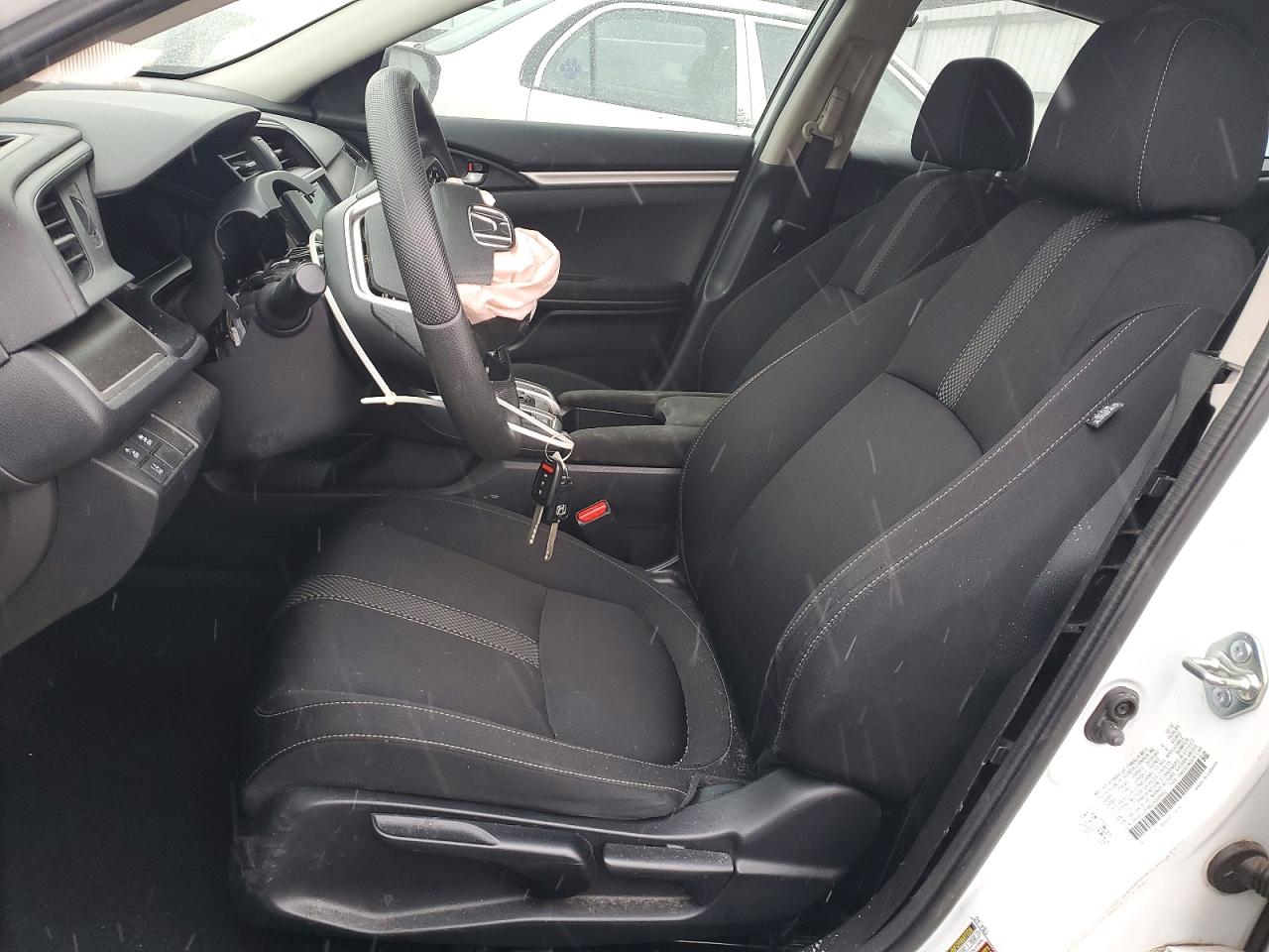 2020 HONDA CIVIC LX photo 7