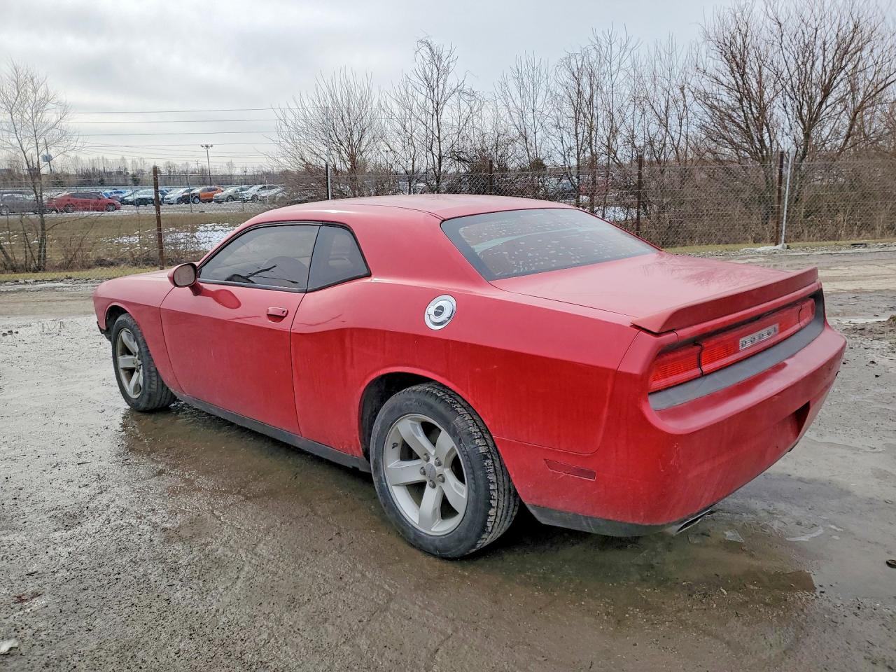 2012 DODGE CHALLENGER SXT photo 3