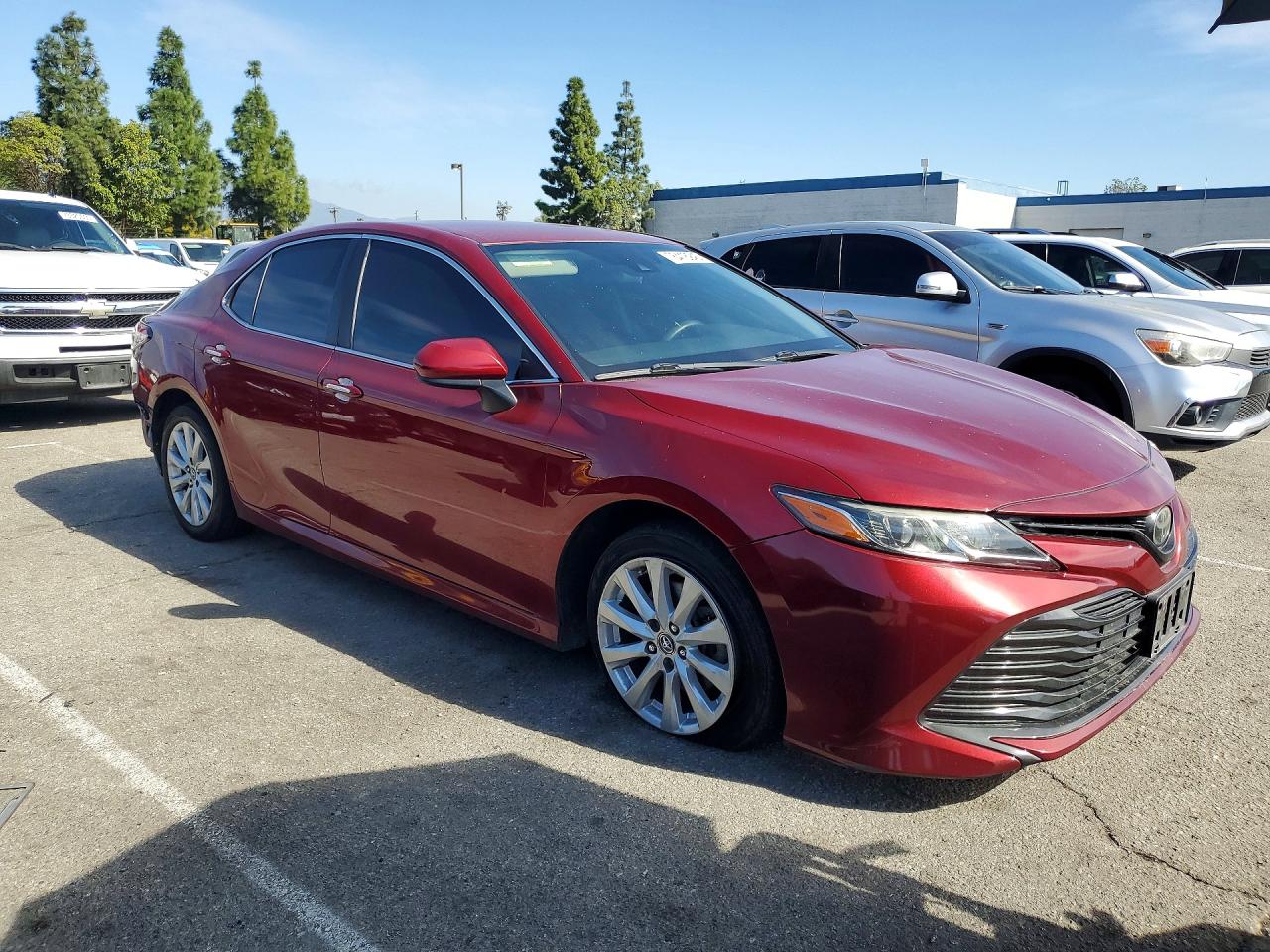 2019 TOYOTA CAMRY L photo 4