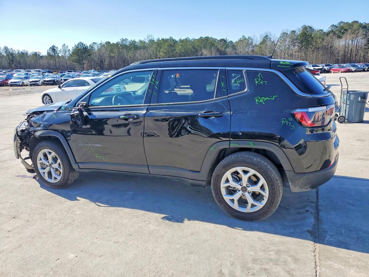 2025 JEEP COMPASS LATITUDE photo 2