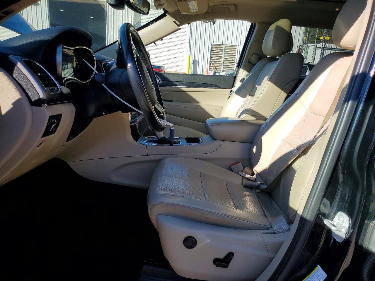 2020 JEEP GRAND CHEROKEE LIMITED photo 13