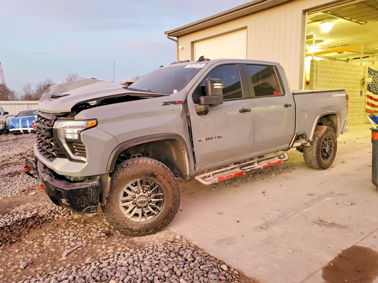 2025 CHEVROLET SILVERADO