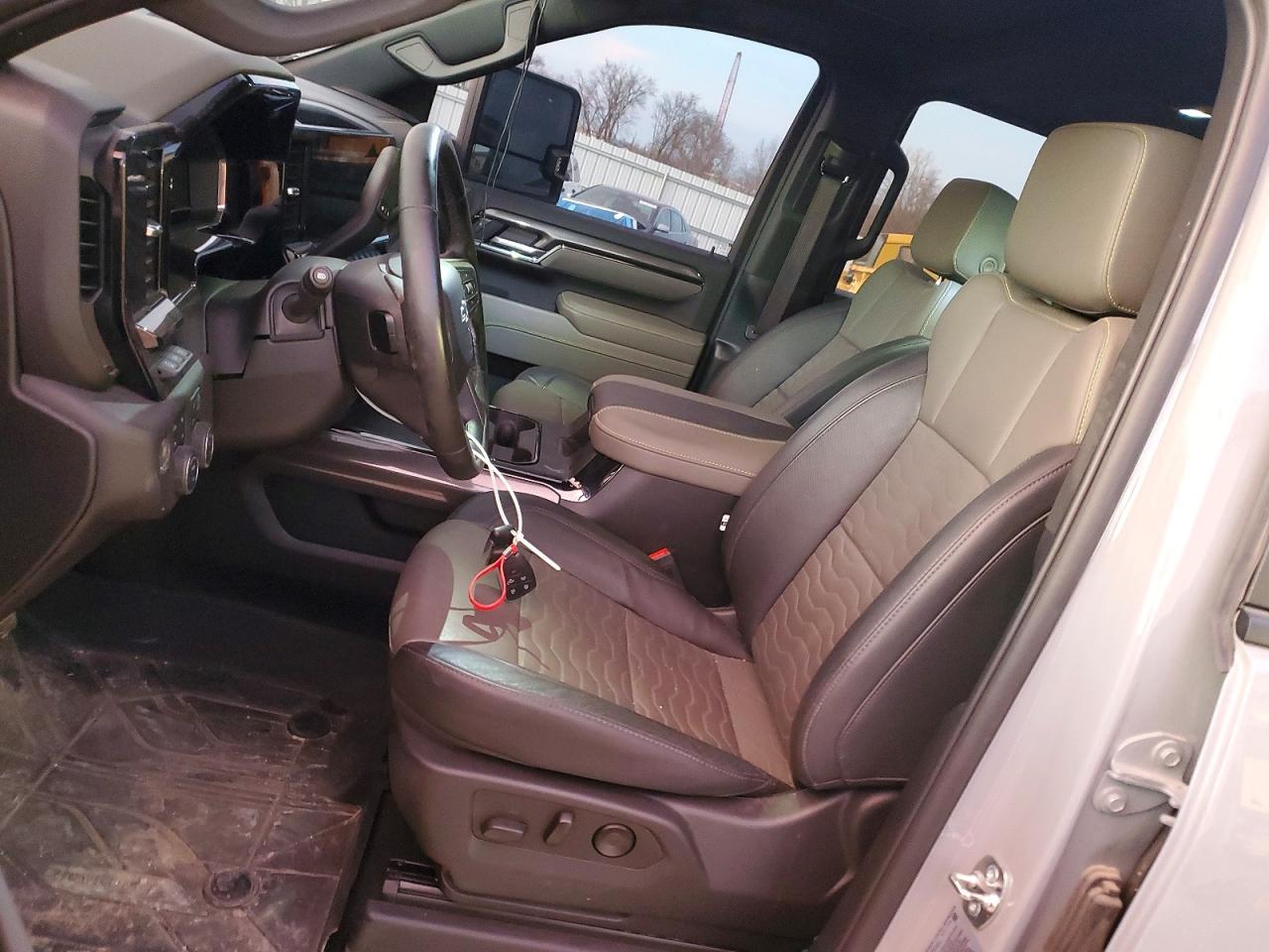 2025 CHEVROLET SILVERADO K2500 ZR2 photo 7