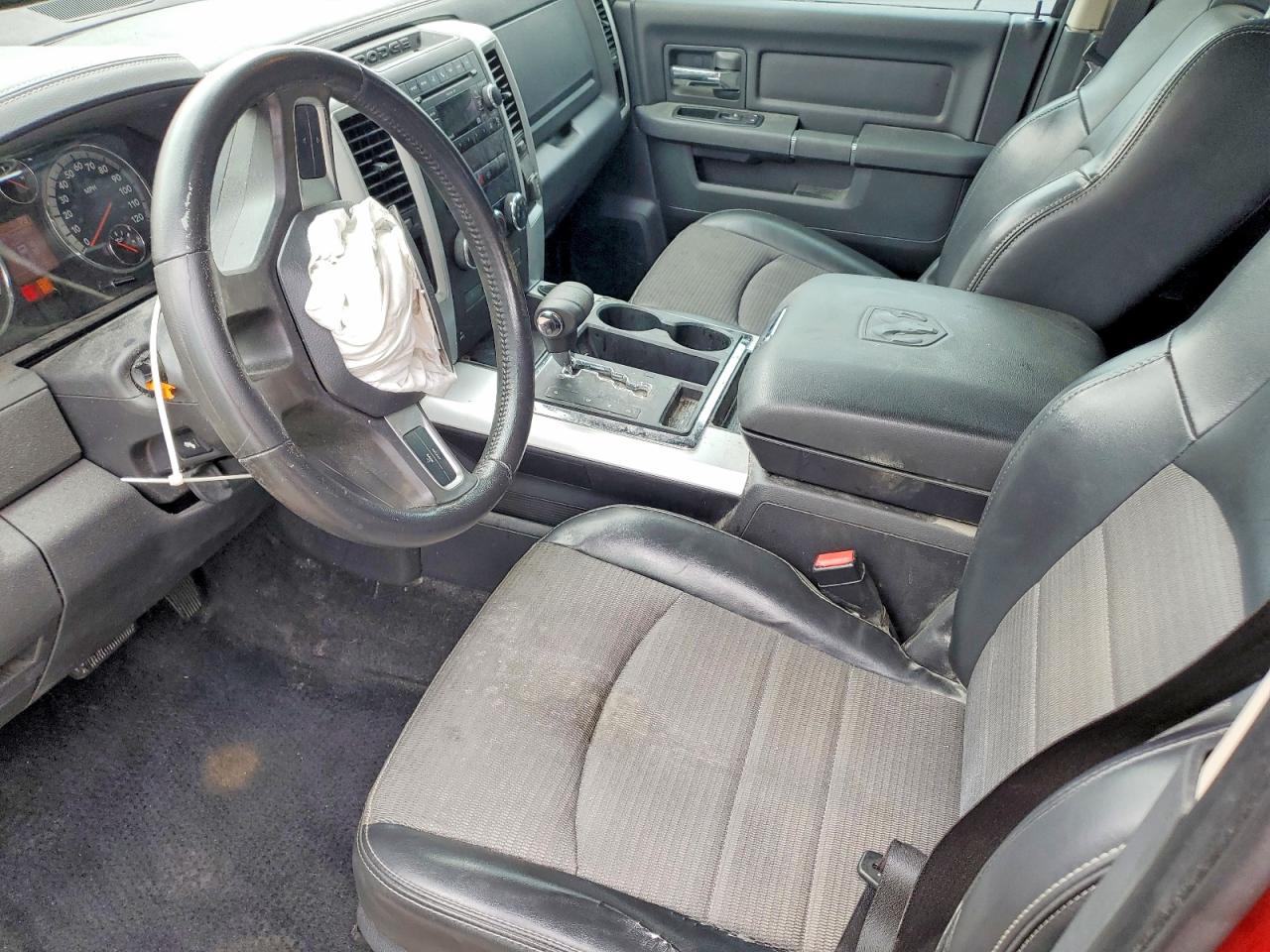 2010 DODGE RAM 1500 photo 15