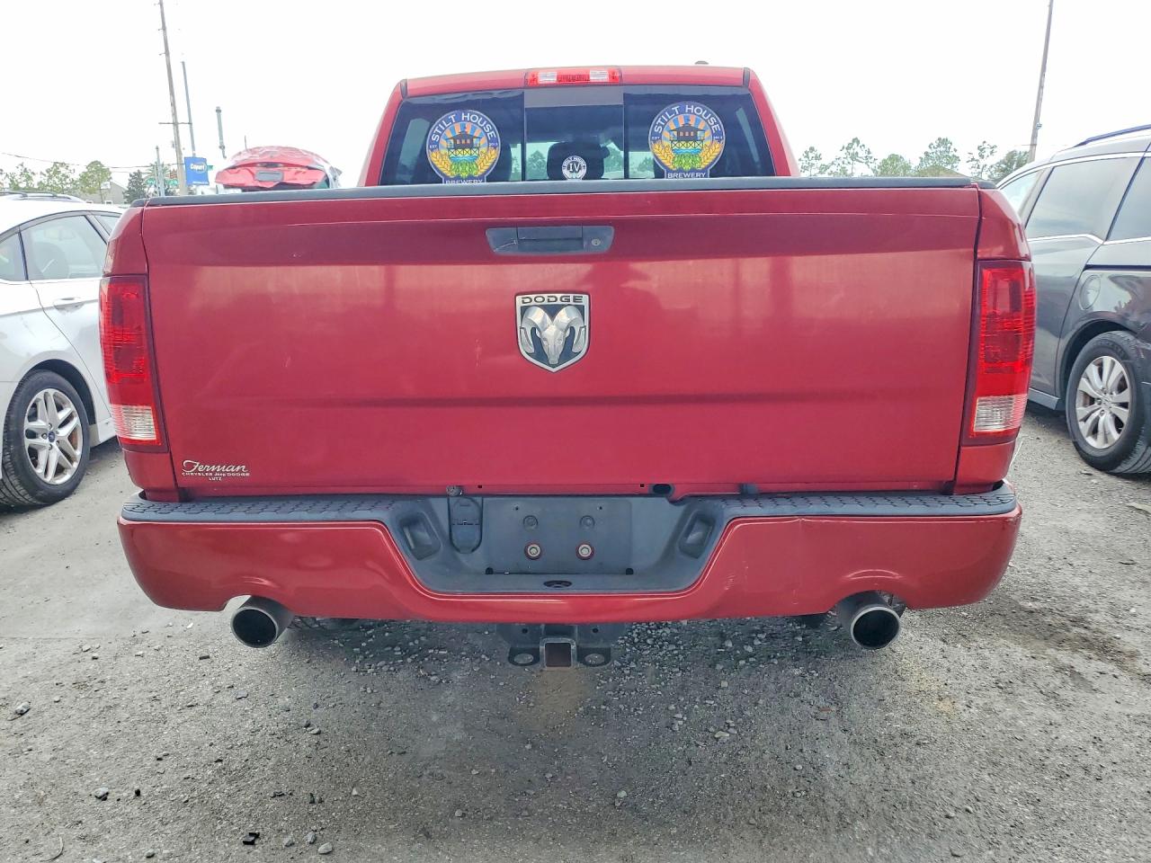 2010 DODGE RAM 1500 photo 11