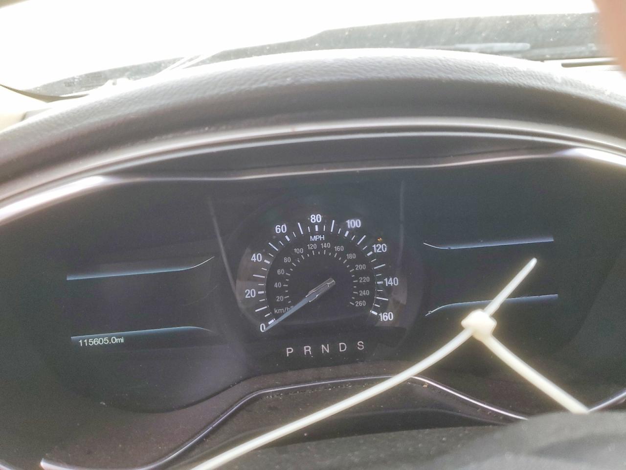 2017 FORD FUSION SE photo 17