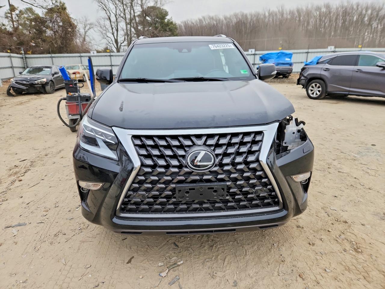 2023 LEXUS GX 460 photo 9