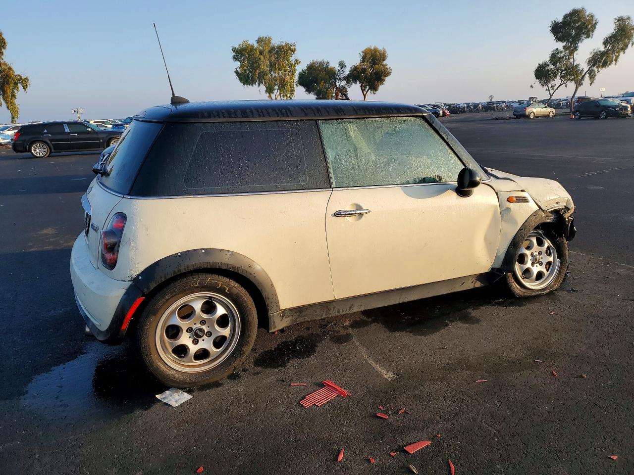 2005 MINI COOPER photo 5