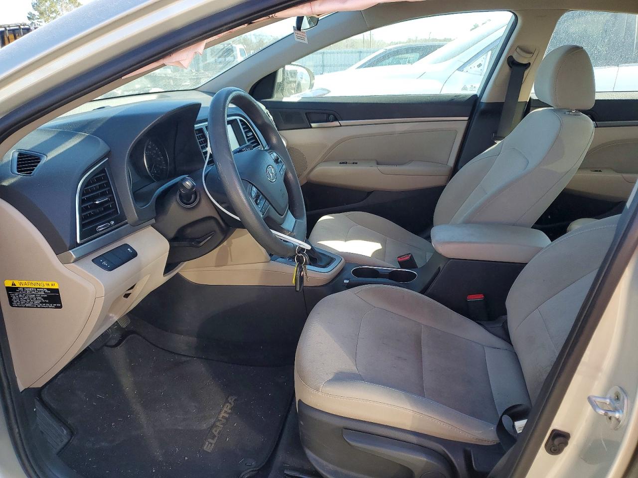 2017 HYUNDAI ELANTRA SE photo 13